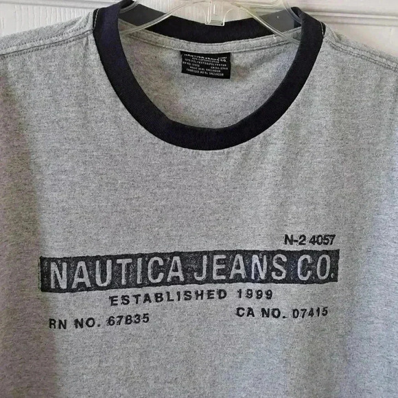 T SHIRT L NAUTICA JEANS CO - Picture 2 of 4